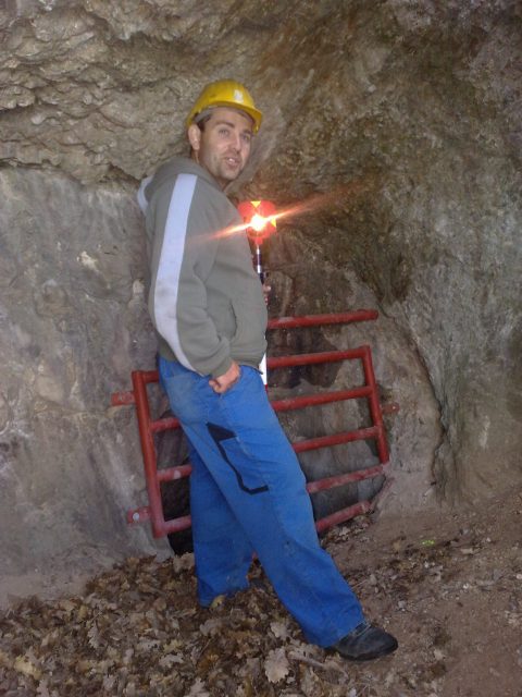 Baranyában "utolsó" mélyművelési bánya bejáratának betömedékelése